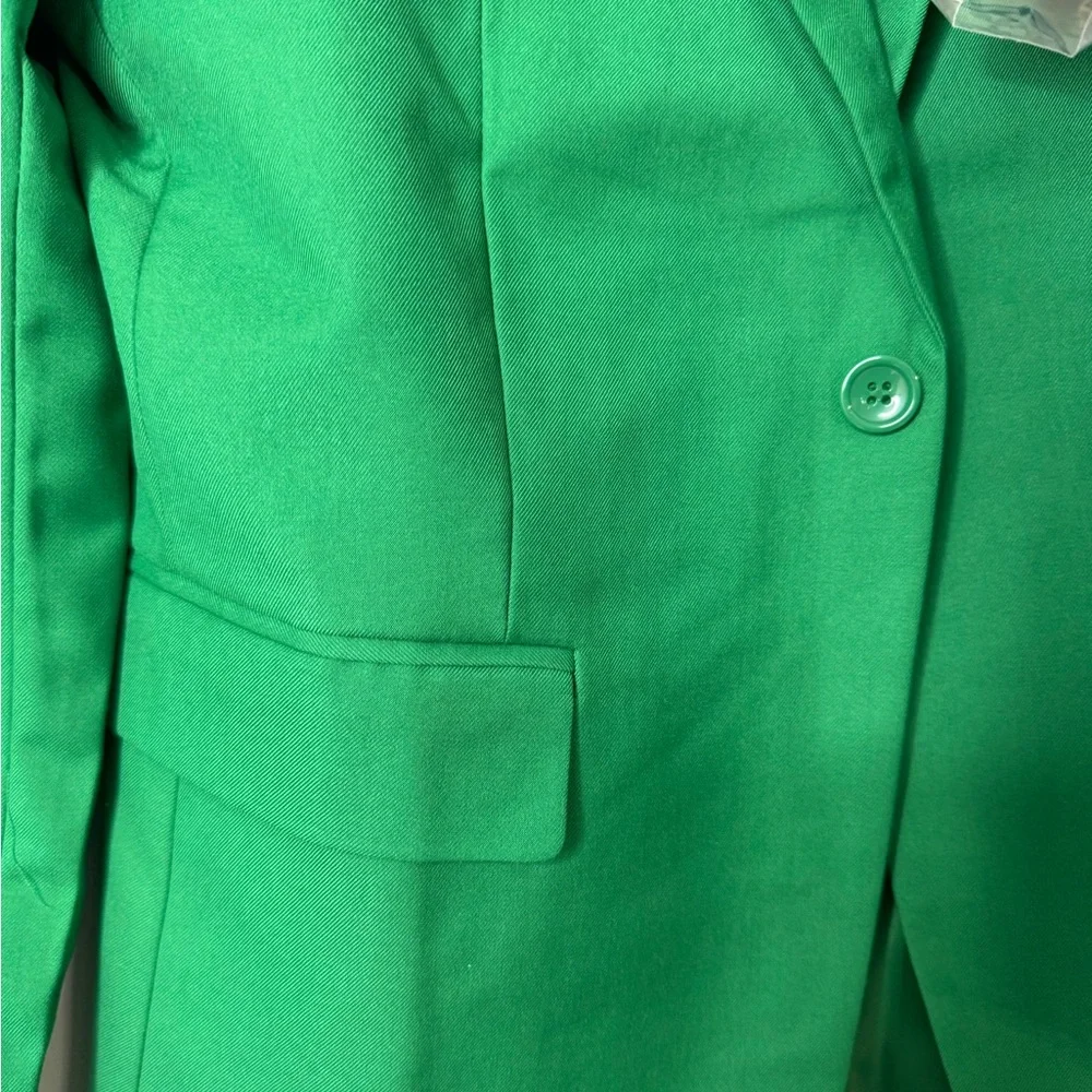 Mage Male Size XS Men's Green 2 PC Pants Suit Front Button Jacket Striped Tie